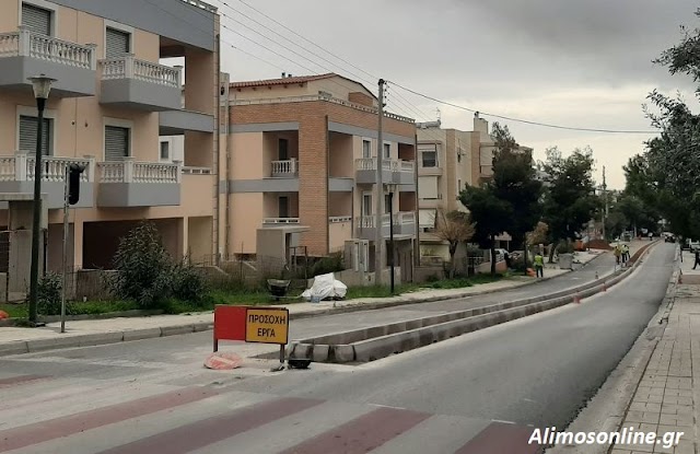 Συνεχίζονται τα έργα για την προέκταση της νησίδας στη Λ.Κυθηρίων