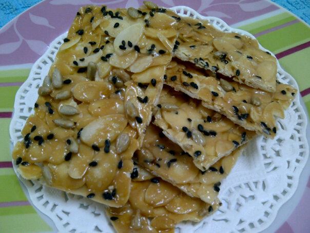 Florentine Cookies a.k.a krunchy karamel almond