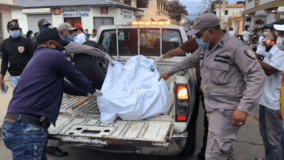 Encuentran hombre muerto en calle de Dajabón.