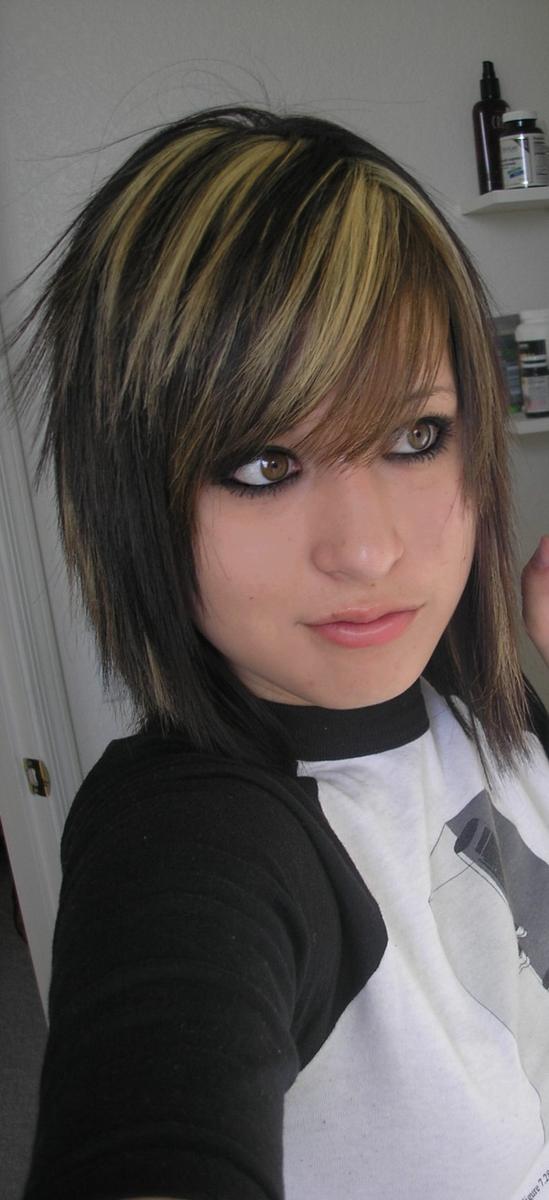 short emo hair styles