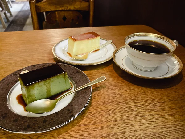 渋谷『喫茶サテラ』期間限定抹茶プリンと珈琲を添えて