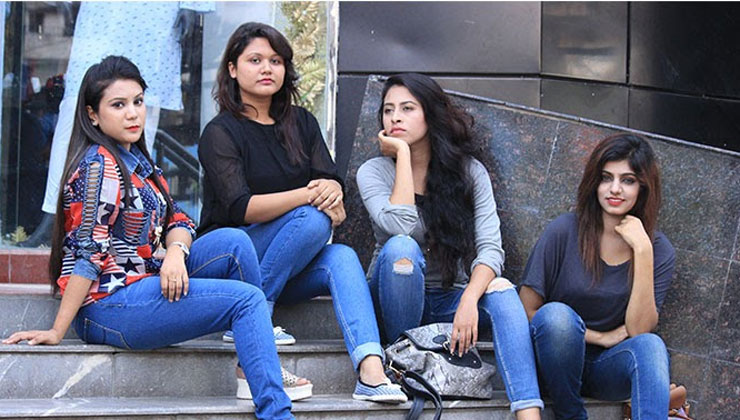 Girls Jeans Pants Designs - Girls Salwar Designs  Ladies pants 2023 designs images - Ladies pants - NeotericIT.com