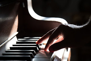 tuning piano