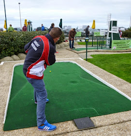 Photo of Richard Gottfried at the World Crazy Golf Championships in Hastings