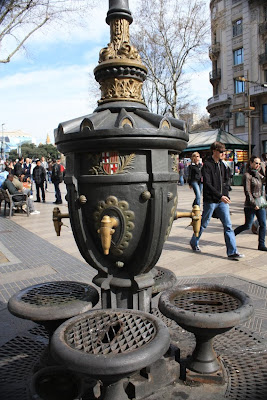 Canaletes fountain in La Rambla