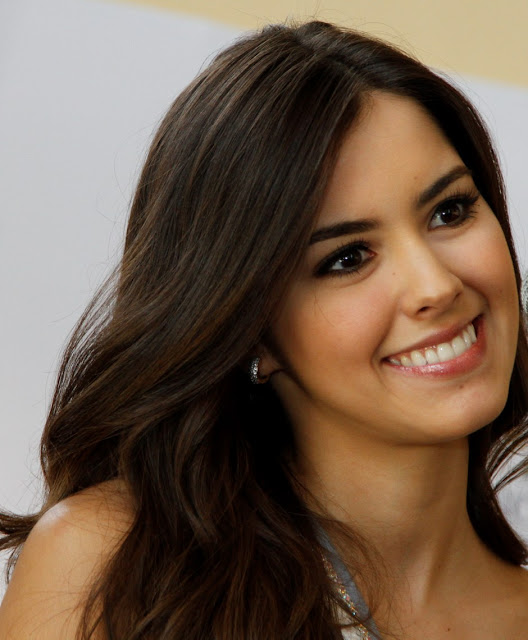 miss universe photos and bio, charming miss universe photo