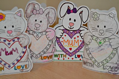 Mothers DAy arts and crafts from baker ross. Home made mothers day cards