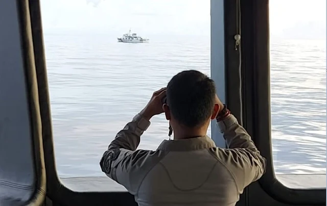 Masuk Laut Natuna, Kapal Coast Guard China Ogah Pergi Meski Sudah Diusir, Klaim Berada di Wilayahnya