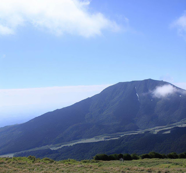 大山らしき