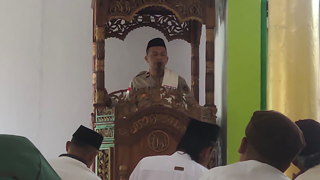 Menebar Pesan Damai dan Persatuan, Khutbah Jumat Kamtibmas di Masjid Al Azhar Poso