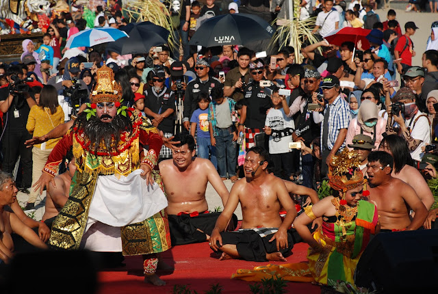 Keseruan Festival Ogoh-Ogoh di Ancol