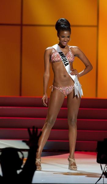 leila lopes