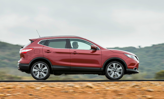 Nissan Qashqai on the move