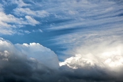 Der Himmel über uns...