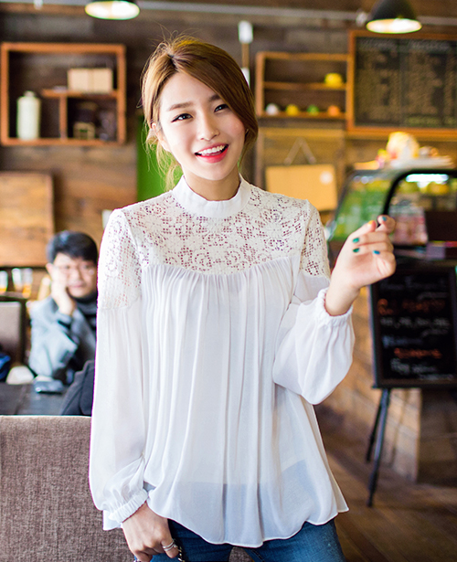 Airy Lace Shoulder Blouse