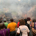 53 ember vesztette életét egy busz és egy üzemanyag-szállító teherautó ütközése során Kamerunban