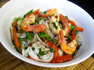 Receta de fideos orientales con gambas de Gordon Ramsay.