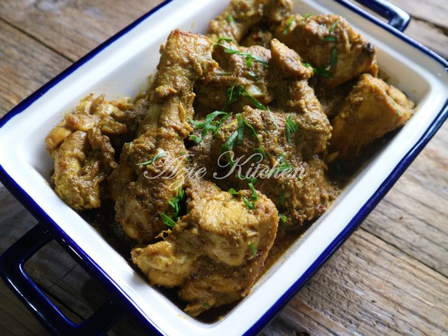 Rendang Cili Padi Ayam - Azie Kitchen