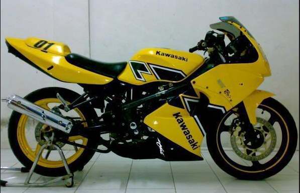 Modifikasi Motor Ninja RR 2 Tak Sport