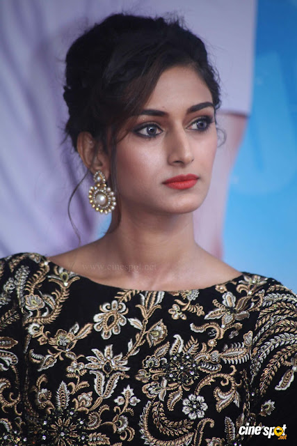 Erica Fernandes