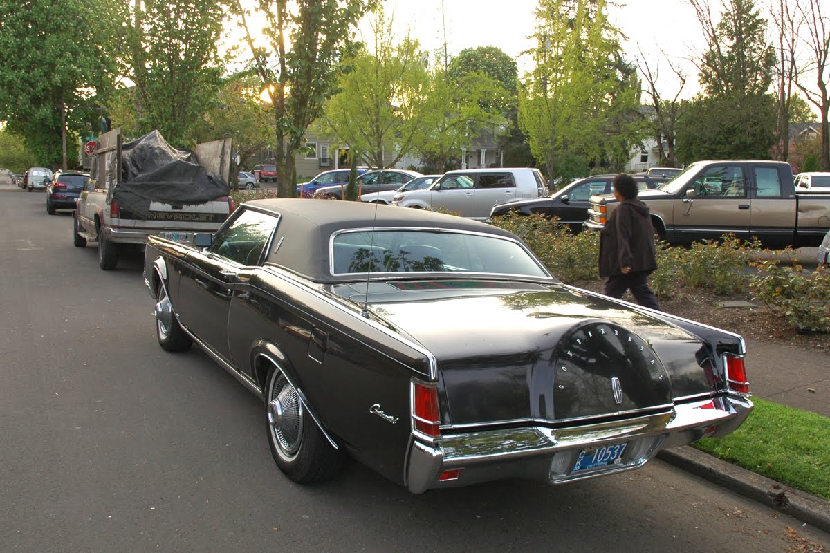 The Lincoln Continental mk III