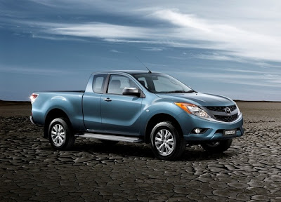 Mazda BT-50 Freestyle (2012) Front Side