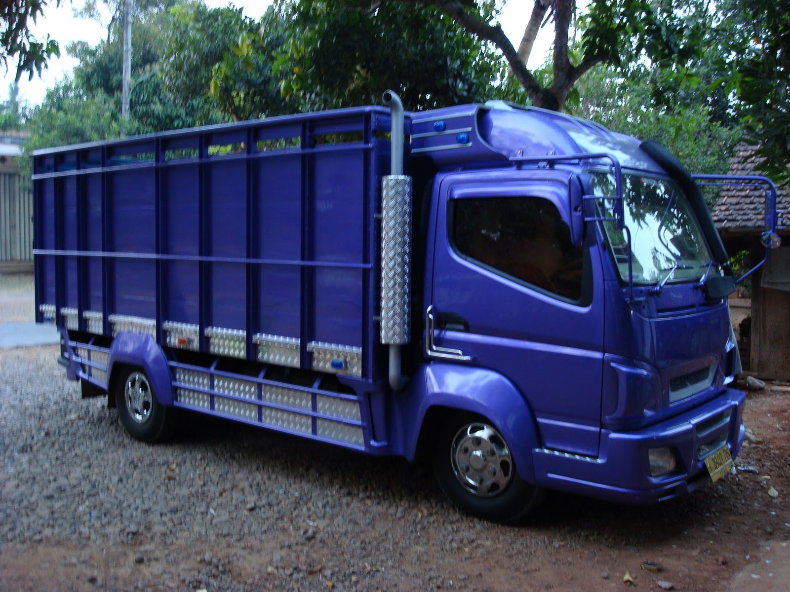 Truck XPDC Keren Truck Sakera