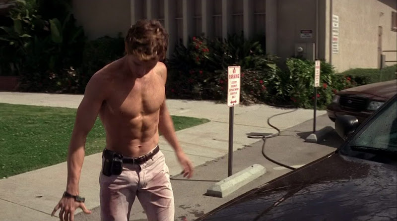 Ryan Kwanten Shirtless on True Blood s3e04