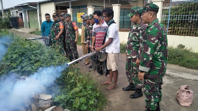 Antisipasi Wabah Penyakit Pasca Banjir, Koramil 06/Setu Adakan Fogging