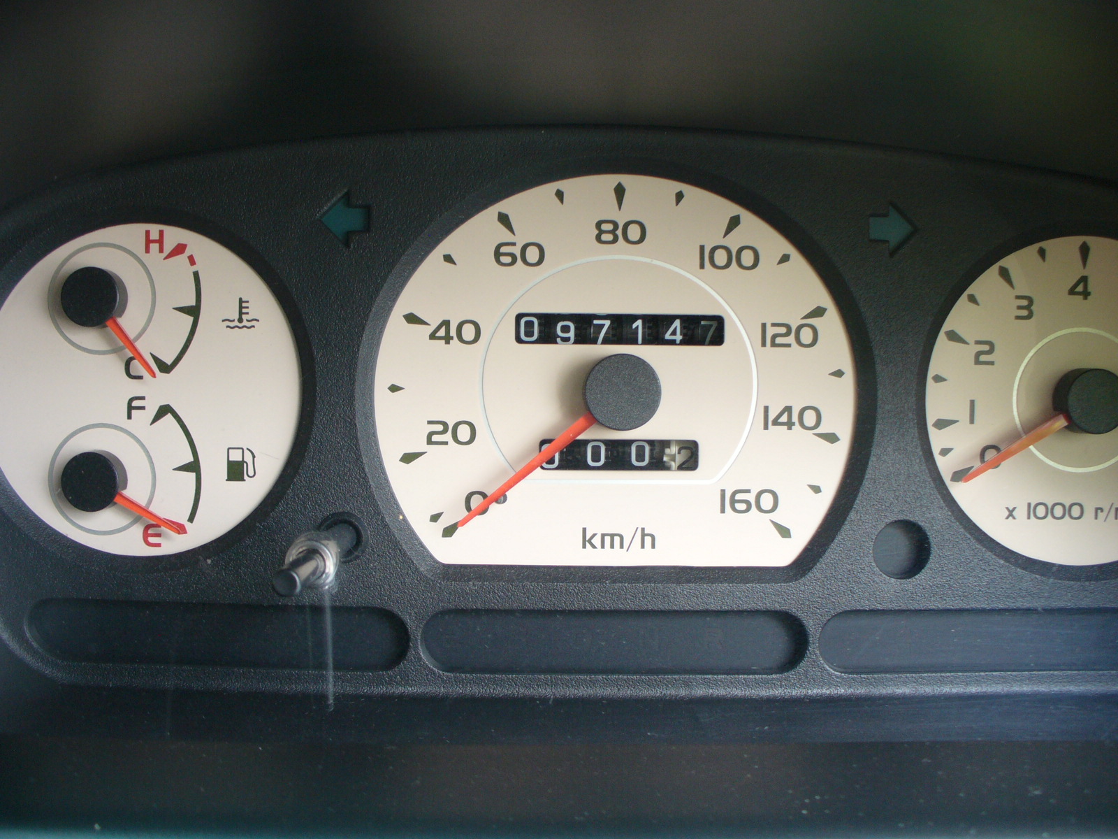 Stream Used Car: Perodua Kenari EZ 1.0 Auto 2003 DAQ