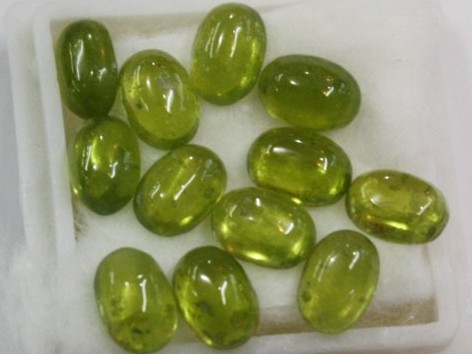 Permata & Batu Mulia Peridot