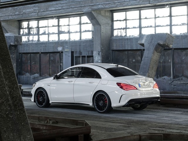 Mercedes CLA 45 AMG 2014