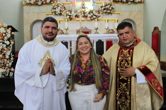  Missa Solene em Aporá: Fé, Tradição e Gratidão Marcam Celebração em Homenagem a São Roque
