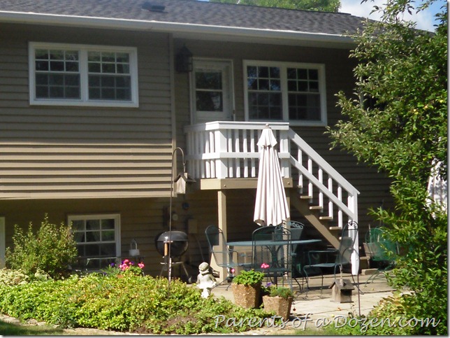 Parents of a Dozen: Staining a Deck with Solid Color Stain