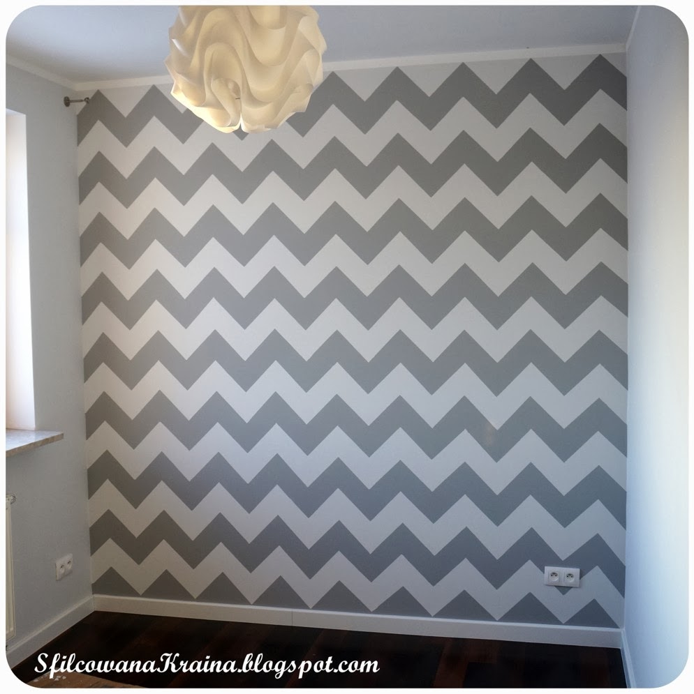 http://sfilcowanakraina.blogspot.com/2014/02/diy-sciana-chevron.html