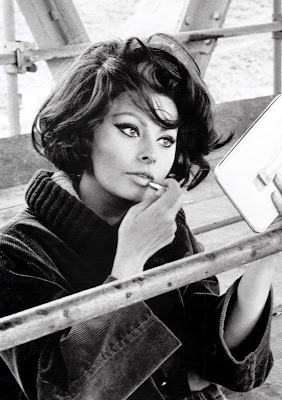 sophia loren pics 2012