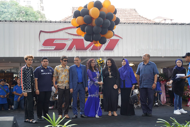 SMI Cars Rai Pelanggan-Pelanggan Di Majlis Perasmian Ruang Pameran Baharu