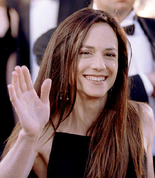 Holly Hunter wins Best Actress for her performance in The Piano