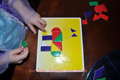 Make pictures with shapes