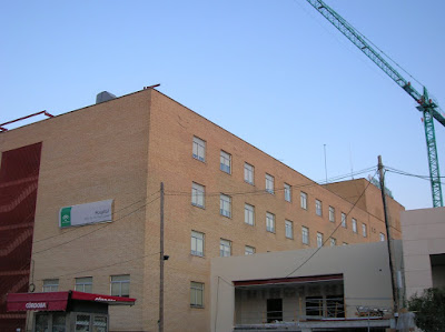 El Hospital en obras estos pasados años. Foto: Pozoblanco News, las noticias y la actualidad de Pozoblanco (Córdoda)* www.pozoblanconews.blogspot.com