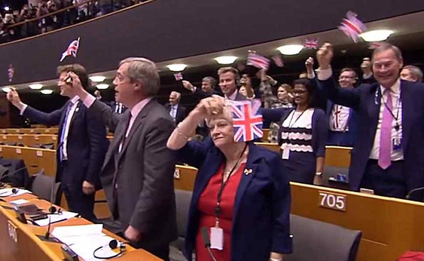 Eurodeputados pro-Brexit ao Parlamento europeu: Goodbye!