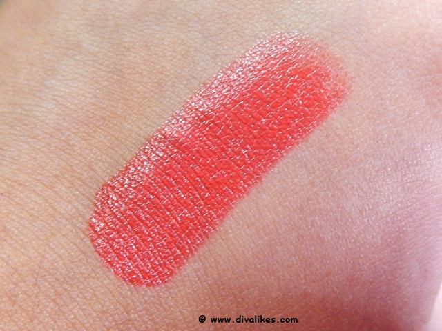 Maybelline Color Sensational Lipstick Vibrant Mandarin 885 Swatch