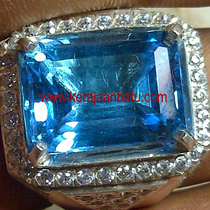 NATURAL BLUE TOPAZ JUMBO KODE P 923