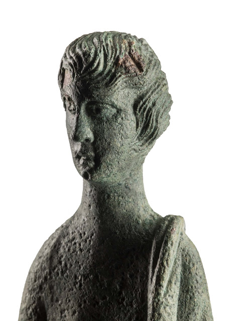 "Hinthial", Prima assoluta di un' eccezionale statua in bronzo. A San Gimignano la mostra di reperti rituali etruschi e romani 