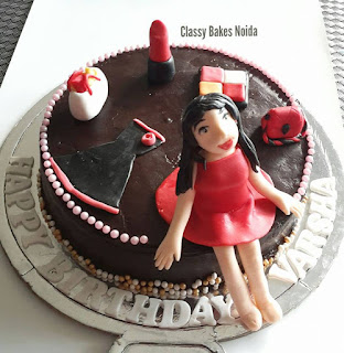 Fashion themed cake