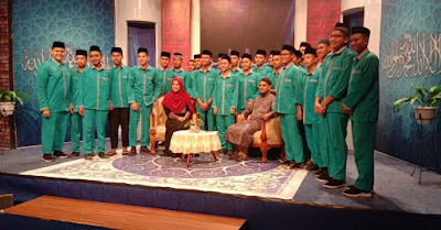 Kunjungan rutin santri RIAB Ke TVRI Aceh untuk mengikuti kajian keislaman bersama Ust. Dr. Andre Nirwana (19/07/2019)