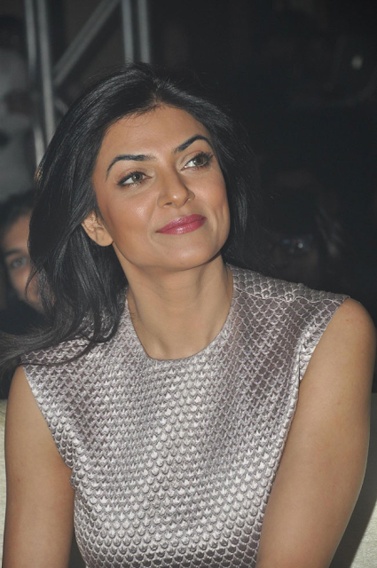 Beautiful and Best Actress Sushmita Sen Hd Wallpapers