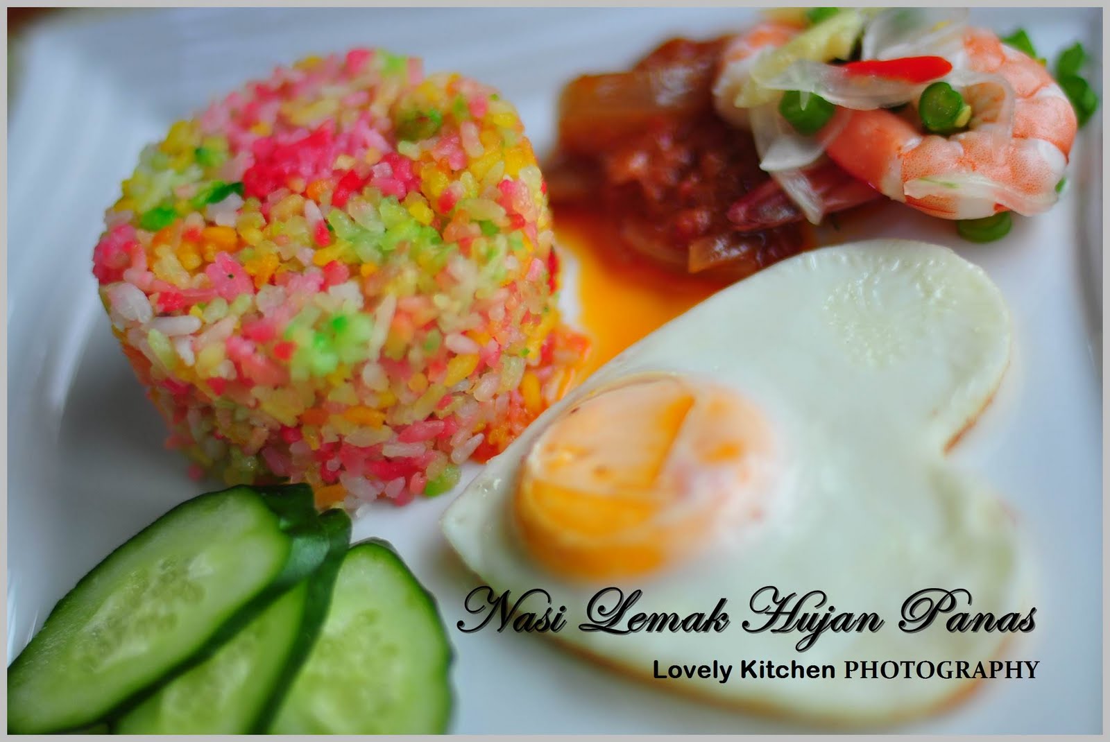 E-NA LOVELY KITCHEN ^_^: :-> Nasi Lemak Hujan Panas