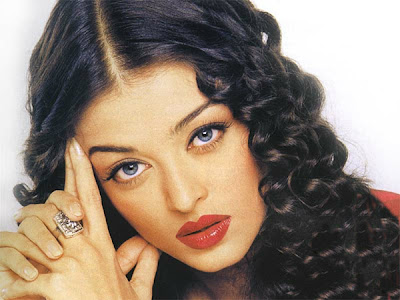 Aishwarya Rai Cool and Sexy Picture