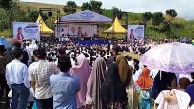 UAS Disambut Meriah bak Presiden di Aceh Tenggara, Warga Rela Panas-panasan Dengarkan Ceramahnya